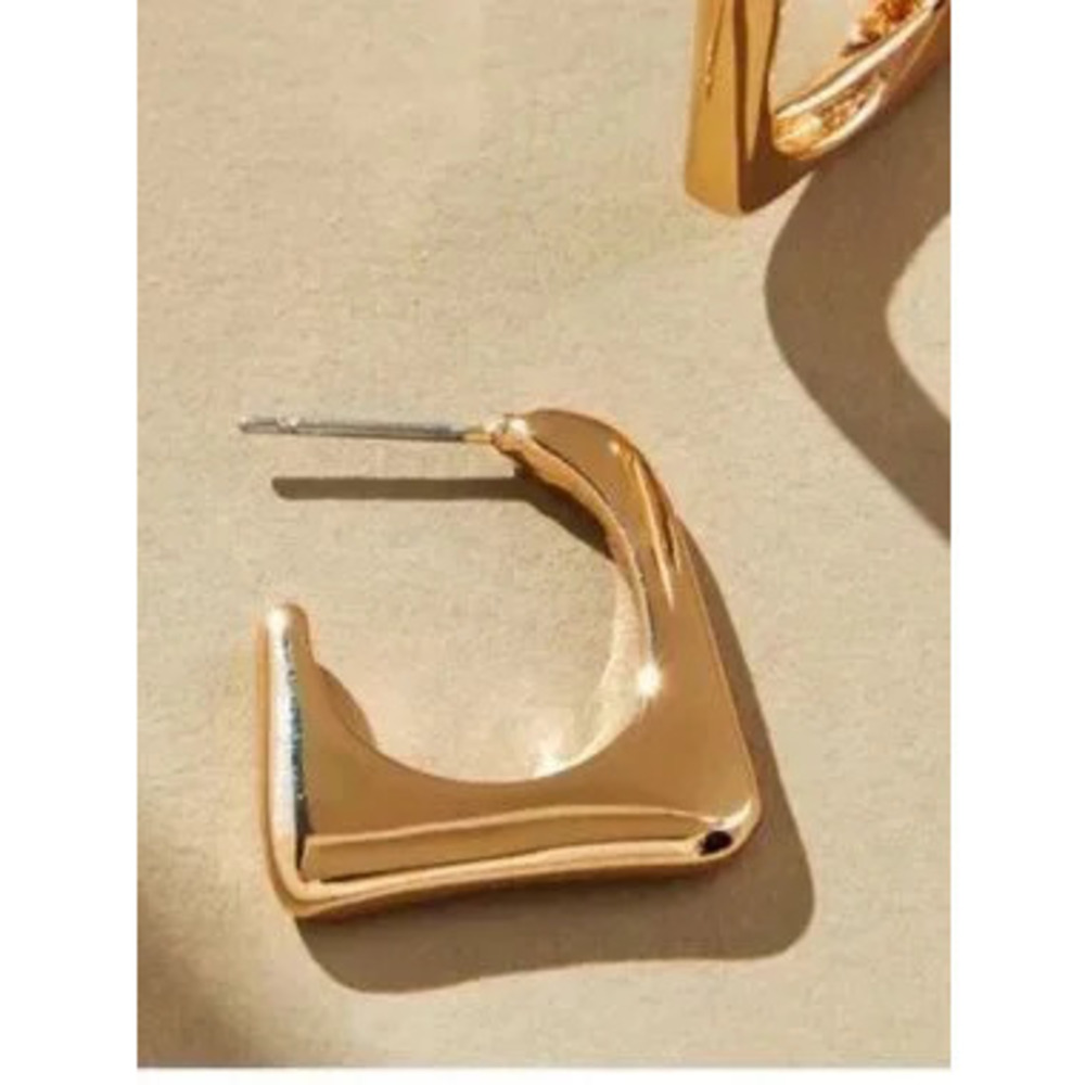 New! Gold Geometric Hoop Earrings (1024) NWOT